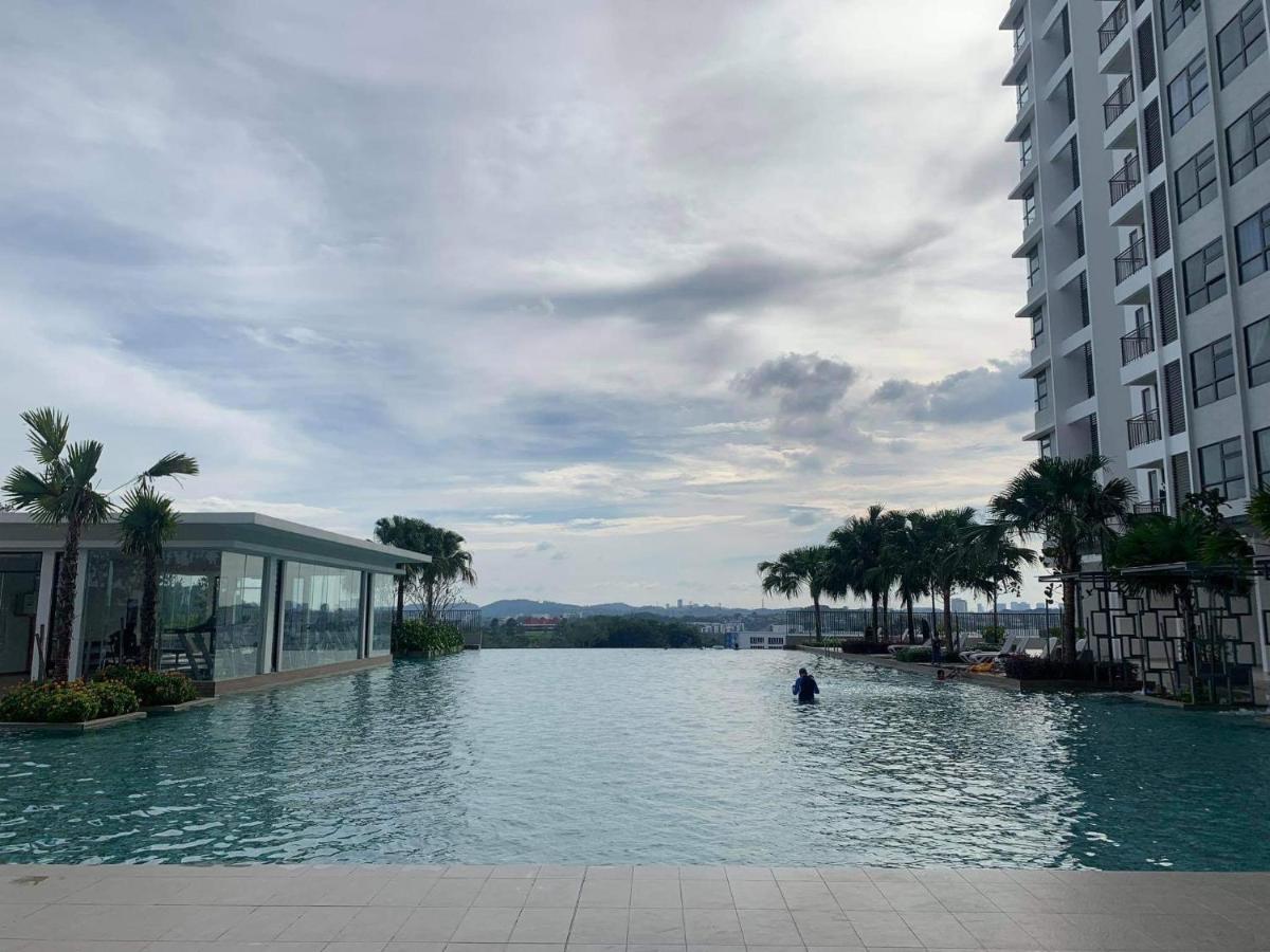 Mmg D'Tiara Homestay 加影 外观 照片